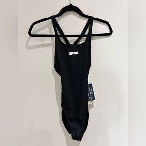 BRAND NEW WITH Tags Arena Women's Black Swimsuit size 34US